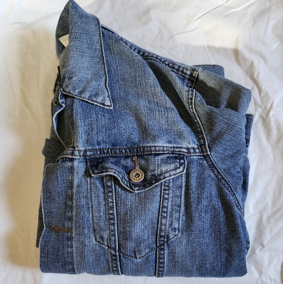 EUC Signature Levi Strauss Jean Jacket - Picture 12 of 14